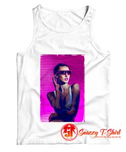Hot Sexy Girl Female Synthwave Vapor Wave 80s Tank Top